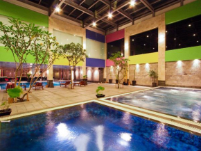 Гостиница FM7 Resort Hotel - Jakarta Airport  Тангеранг